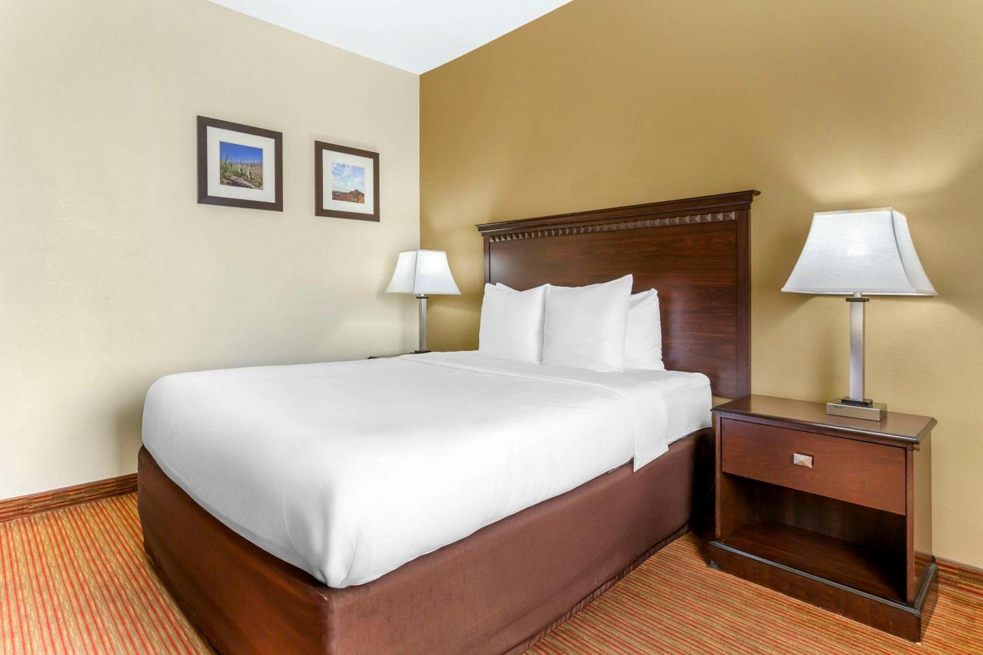 Comfort Inn West Phoenix At 27Th Ave And I-I0 Екстер'єр фото