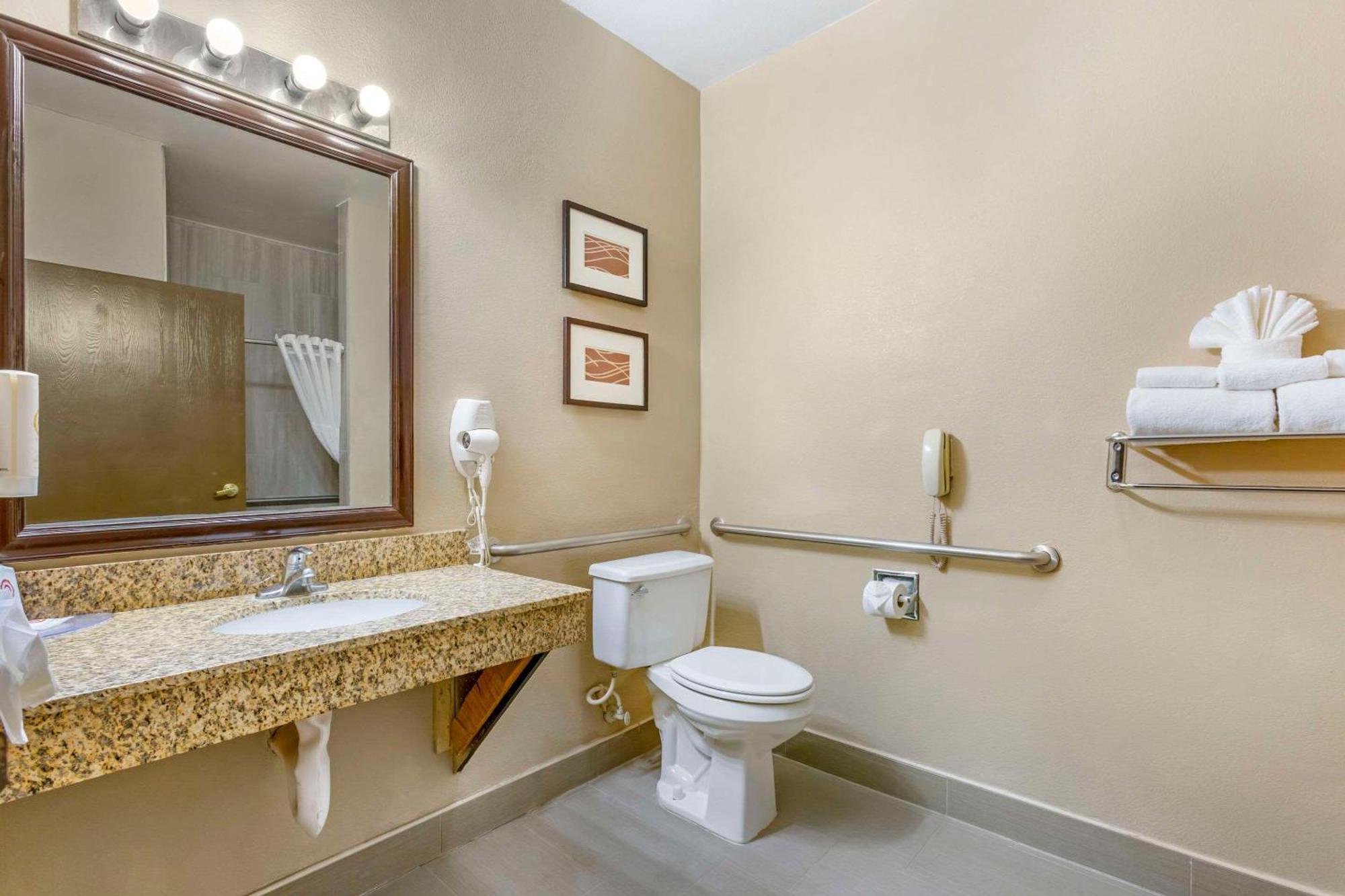 Comfort Inn West Phoenix At 27Th Ave And I-I0 Екстер'єр фото