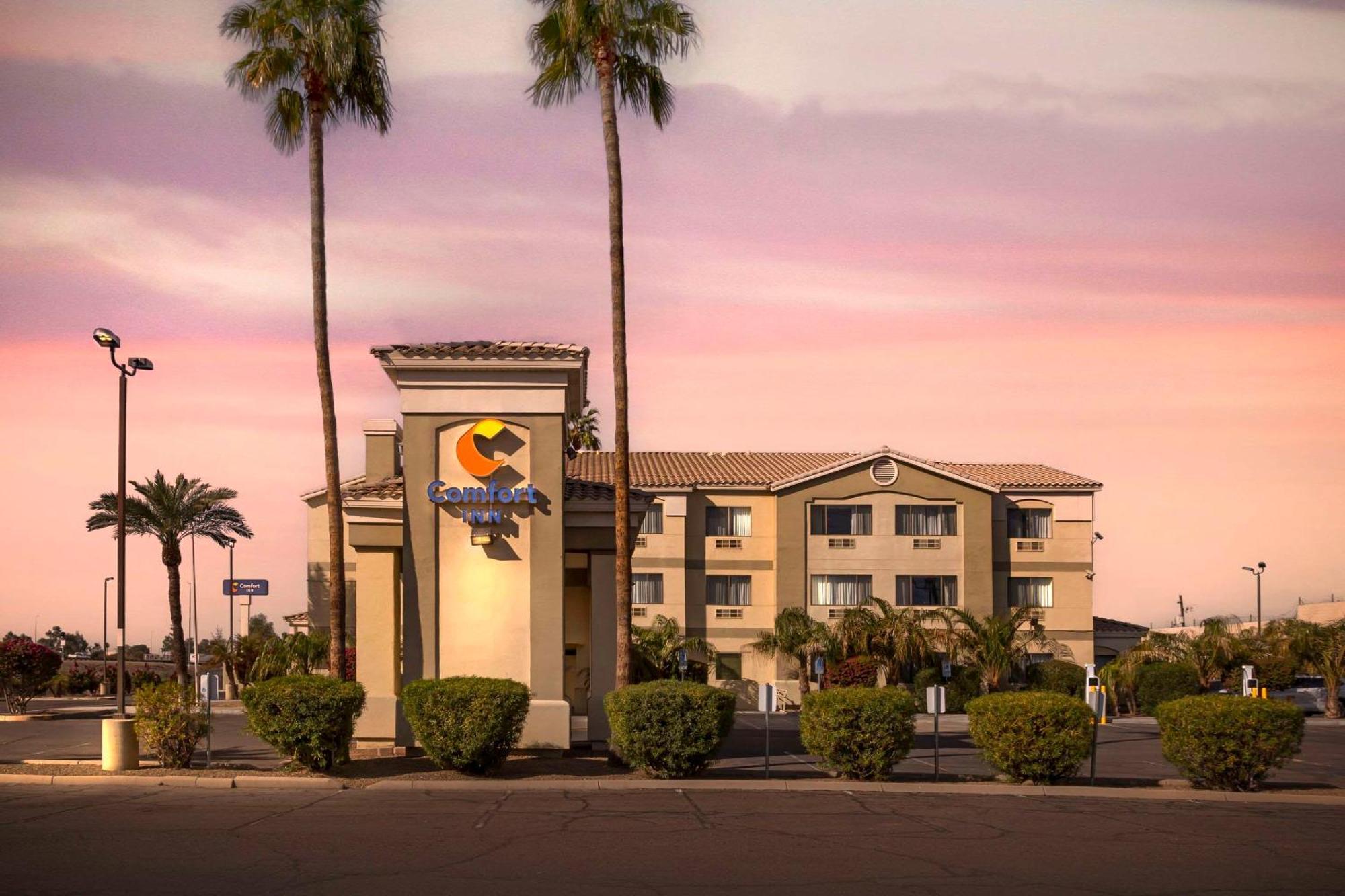 Comfort Inn West Phoenix At 27Th Ave And I-I0 Екстер'єр фото